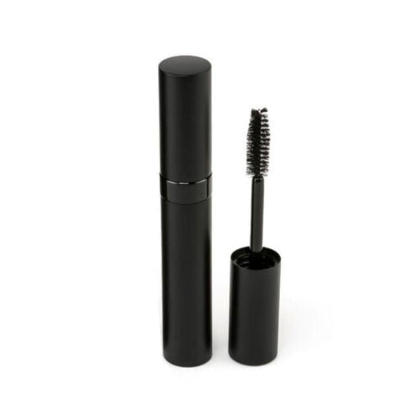 A super rich black mascara to add noticeable curls, thickness and length to lashes without flaking or clumping.